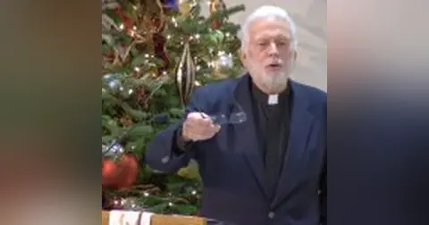 12/28/25 "A NEW VIEW" by Pastor Tom Kidd - 8 a.m. service
