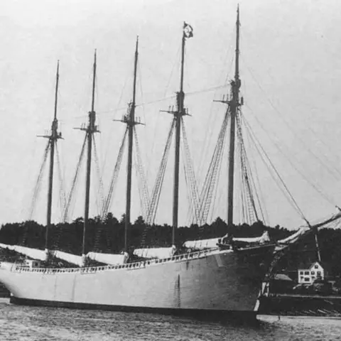 The Ghost Ship of the Carroll A. Deering