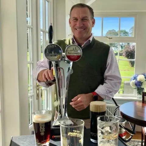 S6E4: Michael Meade - From Banking to Brewing