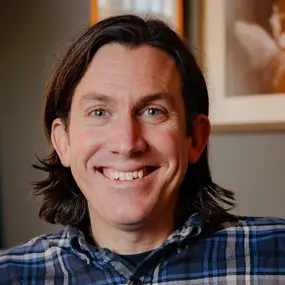 Iain Ward Profile Photo
