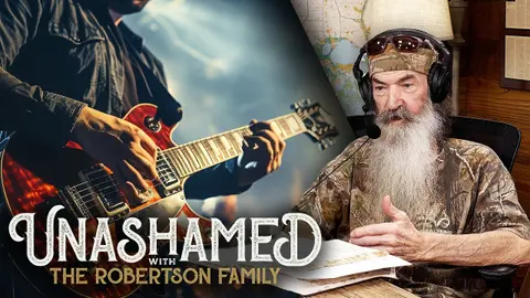 Ep 973 | Jase Fakes His Guitar Skills Onstage, Phil’s Rock-&-Roll Roots & ‘Kardashians with Beards’