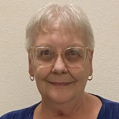 Part 3: Close Up Radio Welcomes Back Respected American Legion Auxiliary Member Beverly Sheley