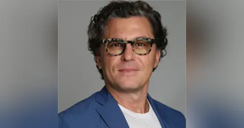 Sparking Creativity through Travel: The Power of Inspiration - Richard Fertig, Stomp Capital