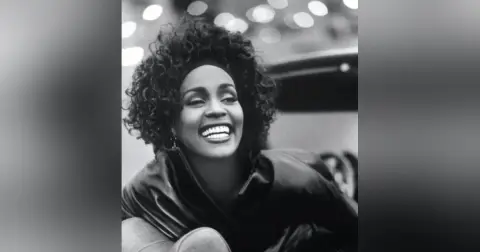 82: Kevin MacDonald on Whitney Houston