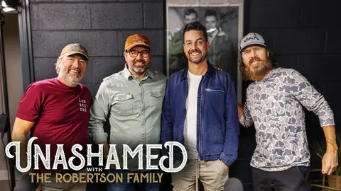 Ep 1188 | Jase & John Crist Swap Proposal Fails & Hard-Won Marriage Advice