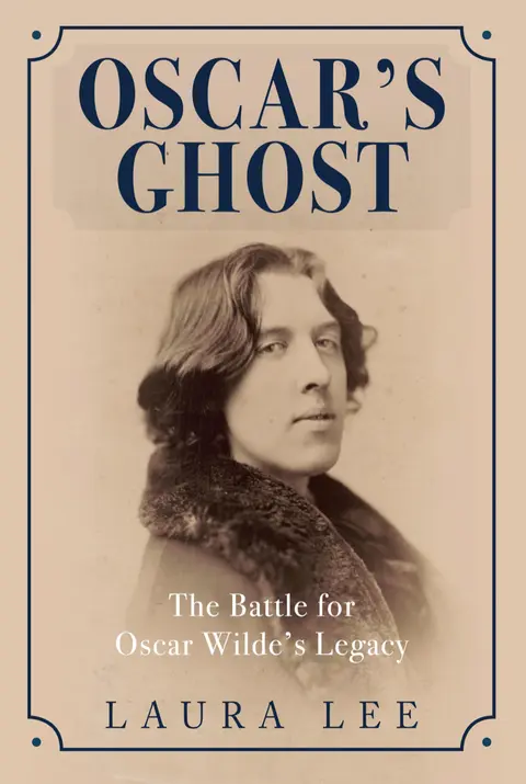 118 Oscar’s Ghost – The Battle for Oscar Wilde’s Legacy (with Laura Lee)