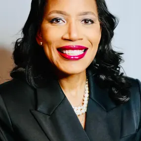 Dr Char Dennis Profile Photo