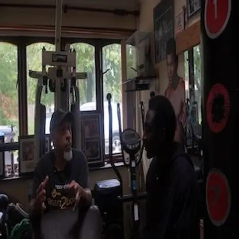 Smart2Box aka 'The life and times of Neville Brown episode 4