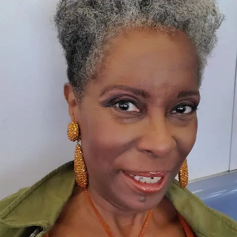 No Name NYC Talks To Rhonda Hansome