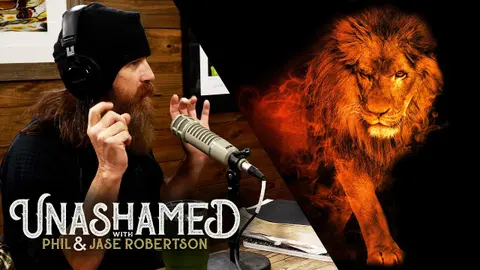 Ep 442 | Jase Wrestles with the Animal Kingdom & Phil Feels Strange Visiting Town