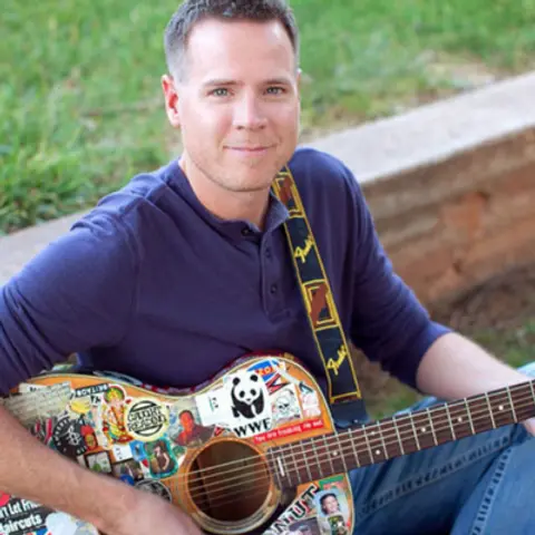 Sing-a-long With Andy Mason