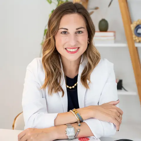 139. HRT/MHT with Menopause Specialist Jackie Piasta WHNP-BC