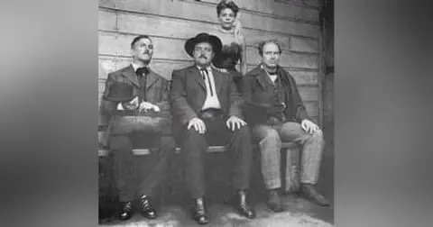 JESSE and THE SUTLER     GUNSMOKE