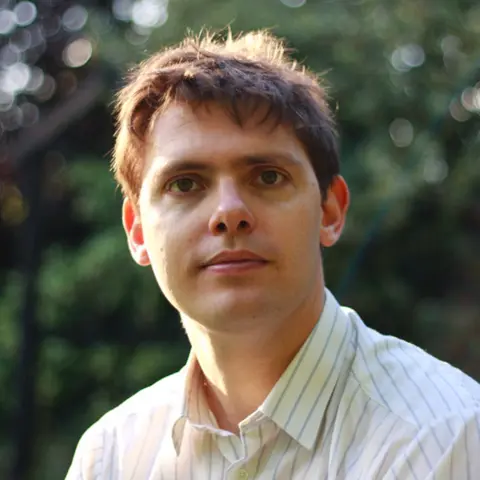 Critical Thinking: Your essential guide. Talking with Dr. Tom Chatfield.