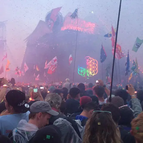 Communicating science at music festivals