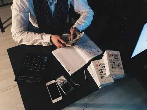 How Financial Clarity Helps Businesses Serve What Matters