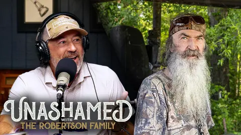 Phil Robertson Confronted the Man Pretending to Be His Secret Son | 1418