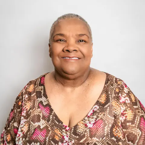 Close Up Radio Spotlights Tina M. Greene of Nana’s Foundation