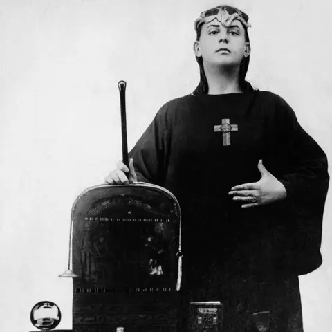 S9: Master of Darkness: Alister Crowley