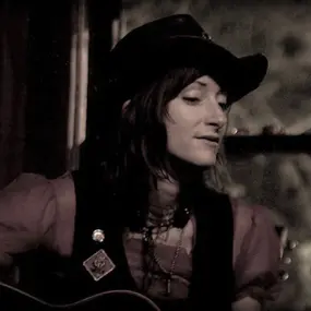Amy Annelle Profile Photo