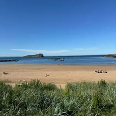 How Studying Abroad in Scotland Builds Confidence