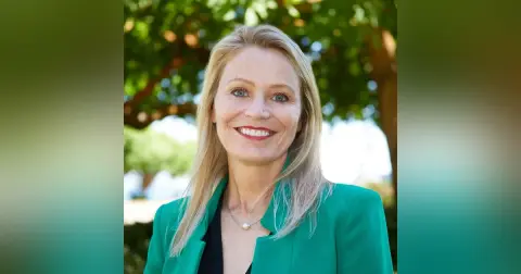 Why Thinking Like a Chief Commercial Officer Is Fun (and Profitable) - Kristie Goshow, KSL Resorts