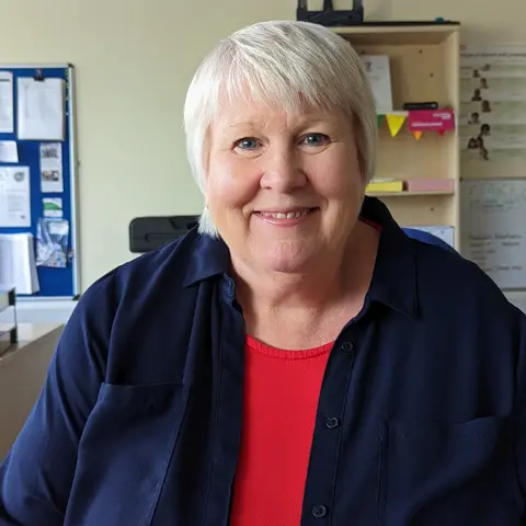 #3/4 Home Start wins Queen's Award