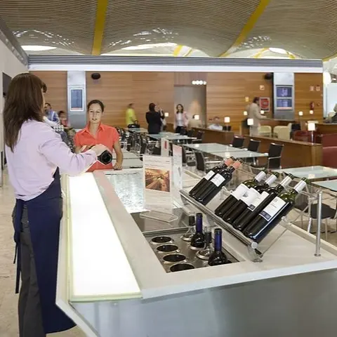 The Airport-Lounge Wars