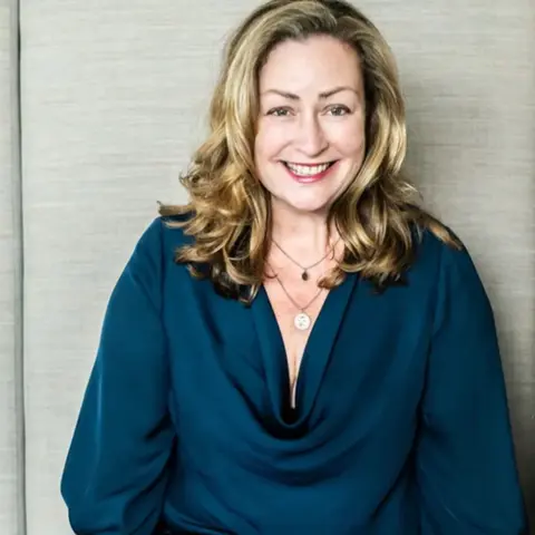 Why 170,025 Businesses Use EOS | Sheilah Hogan | Episode 93