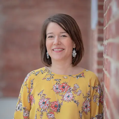 Abby McDonald – A Shift in Perspective