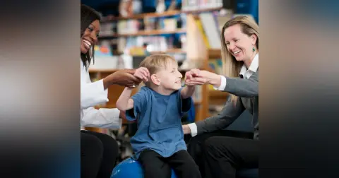 Building AAC Competence through Interdisciplinary Collaboration and Mentorship