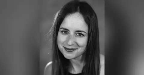 119: Going Undercover with “The Mole Agent”