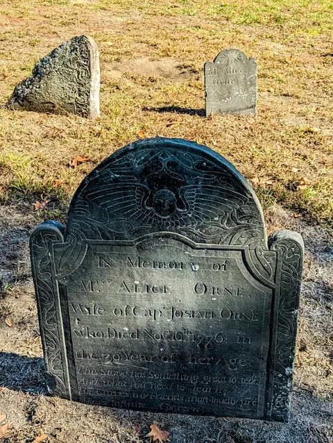 The Role of Headstones and Footstones in Honoring the Dead