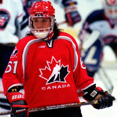 Vicky Sunohara, Hockey
