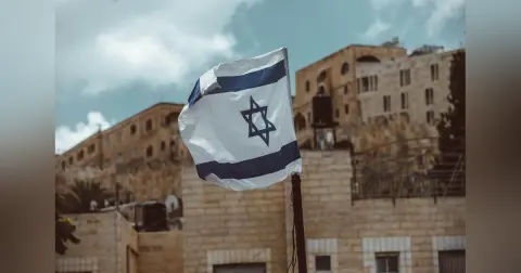 Israel Citizens Filling the Breach When Government Fails