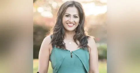 Managing dry eye in Glaucoma with Mahnia Madan, ep 40