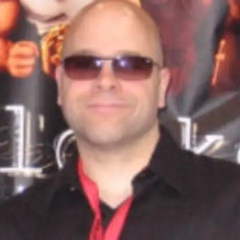 MTR Beyond The Mic: Michael Kingston/Headlocked