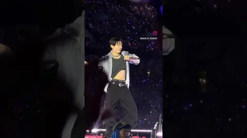 ARMY swooning at Stanford D-3