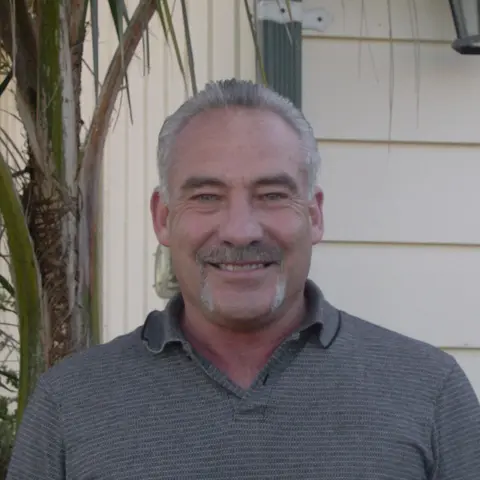 Close Up Radio Spotlights Turf Expert Brad Snavely of STS Turf