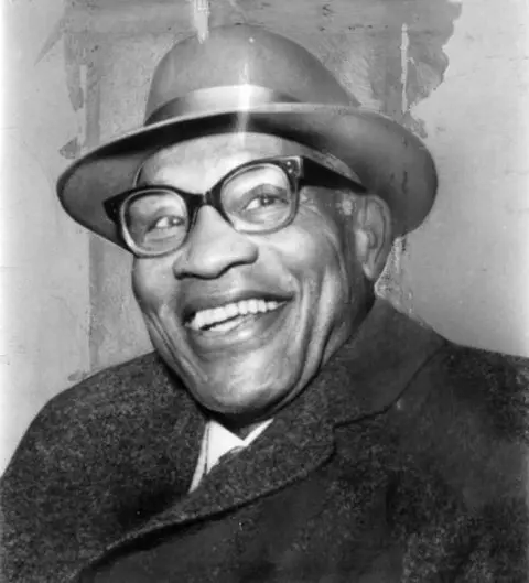 "The House I Live In" - Paul Robeson in Philadelphia