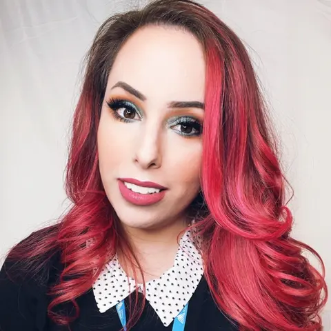 72: The Importance of Inclusivity in the Endo Community with Bee Lynn