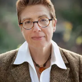 Robin Bernstein Profile Photo