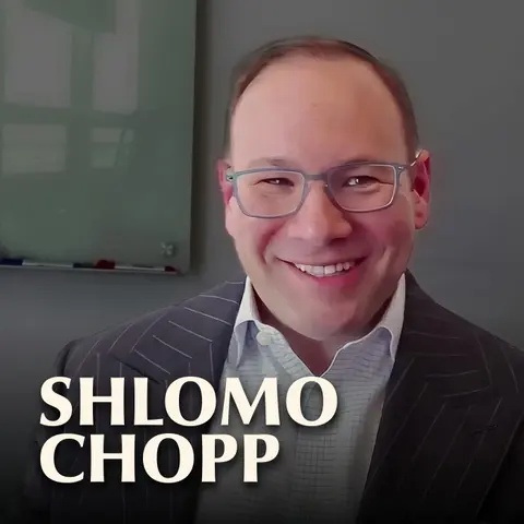 How To Workout Distressed Real Estate Debt with Shlomo Chopp (#432)