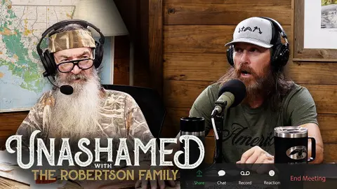 Ep 918 | Phil Is Struck by the Courage of a 15-Year-Old Girl & Jase’s Life-Changing Zoom Call