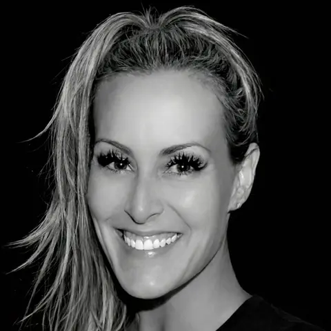 Close Up Radio Spotlights Celebrity Stylist and Beauty Expert Bethany Newell