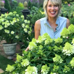 Linda Vater Profile Photo