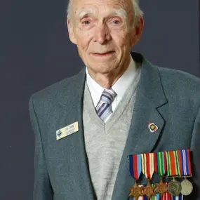 Les Cook Profile Photo