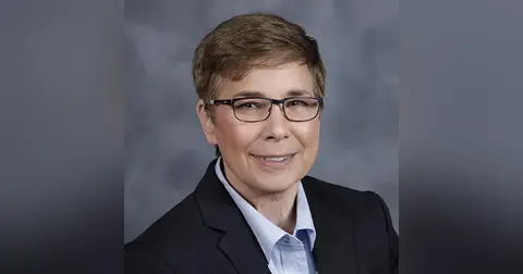 Close Up Radio Spotlights AI Architect and Innovator Denise Glasscock