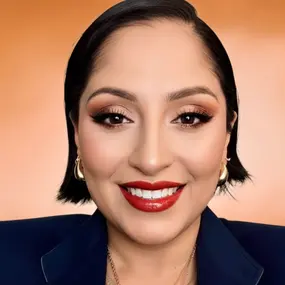 Kat Vasseghi Profile Photo