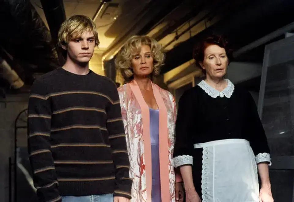 American-horror-story-jessica-lange-characters.webp Jessica Lange in American Horror Story Season 1: Murder House